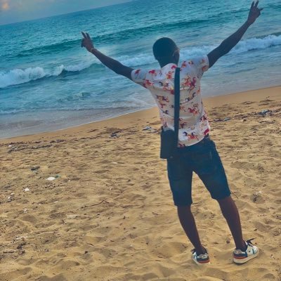 MrBambinho's profile picture. 𝘾𝙍𝙊𝙄𝙎 𝙌𝙐𝙀 𝘾´𝙀𝙎𝙏 𝙋𝙊𝙎𝙎𝙄𝘽𝙇𝙀 𝙀𝙏 𝙏𝙐 𝙎𝙀𝙍𝘼𝙎 𝘿𝙀𝙅𝘼 𝘼 𝙈𝙄-𝘾𝙃𝙀𝙈𝙄𝙉 💭. #APORLA15🏆🤍🖤