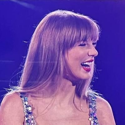 taegir_riego's profile picture. - poets died