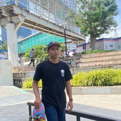 ardonymzky's profile picture. jalan aja meskipun banyak kesandungnya