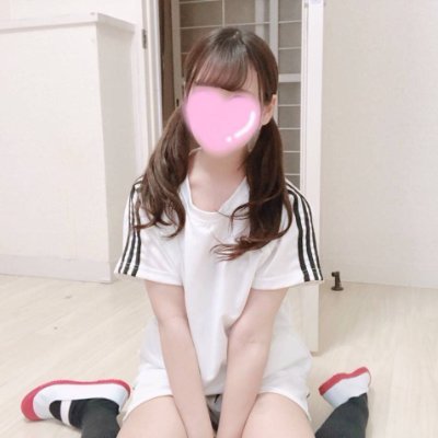 jq3y84dd3v1's profile picture. 初めてオフパコなので優しい方がいいな🤗オフパコ募集～！ 💙#オフパコ