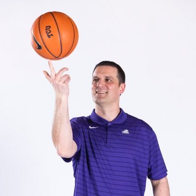 TCU • WBB Associate Head Coach • INSTAGRAM = GoFrogsXL • #GirlDad