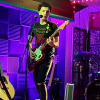 (Insert Cleverer Reference Here) 🍉 (@aaron18_music) 's Twitter Profile Photo (Insert Cleverer Reference Here) 🍉 (@aaron18_music) 's Twitter Profile Photo