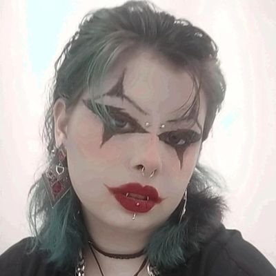 Aastalux's profile picture. 