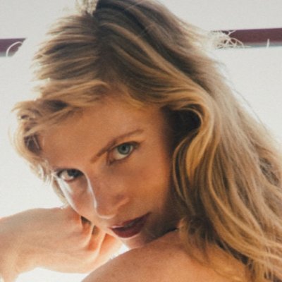 https://t.co/aZyLObCkx8
Guide of intimate transformational experiences utilizing tools of BDSM, body work, and more. Venture into your depths with me ✨