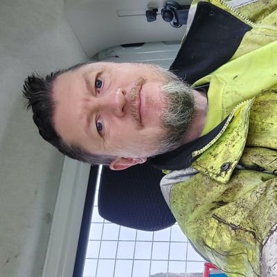 tonydav48195029's profile picture. hobby photographer father partner team player gardener artist 🎨