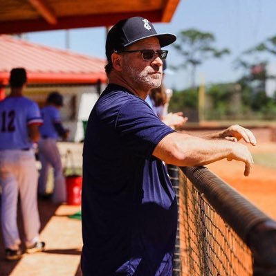 Baseball Instructor, Ass’t Coach Etobicoke Rangers Jr’s . Former TV Sports Producer for Gemini Nominated “Sportsline” on Global .Huge Bills fan.