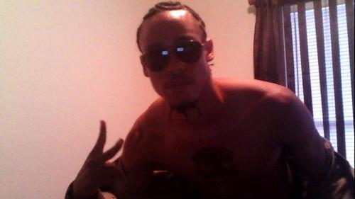 yella_boi23's profile picture. doin me 24/7 hate it or love it