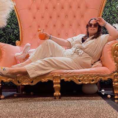 carlylane29's profile picture. not my circus, not my monkeys