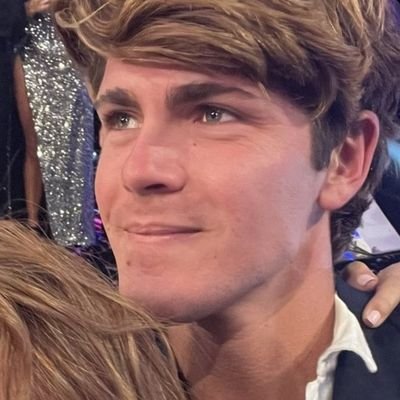{sé feliz te lo mereces} Fan account. Not affiliated with any celebrity
Marcos Ginocchio ❤️