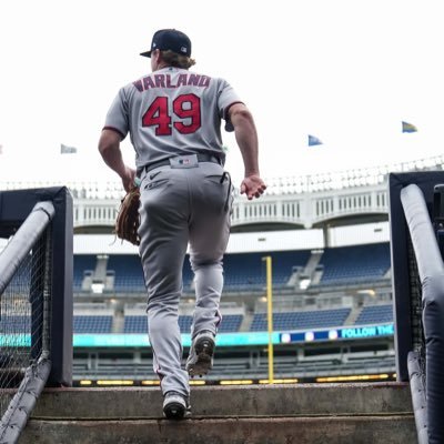 RHP for the MN Twins organization | Former CSP Golden bear | The Original Part Time Painter. @wilsonballglove @UNRLCO athlete