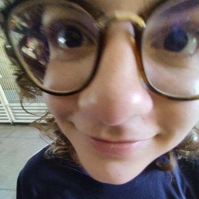 eusouaputa's profile picture. tipo uma rata
ela/dela