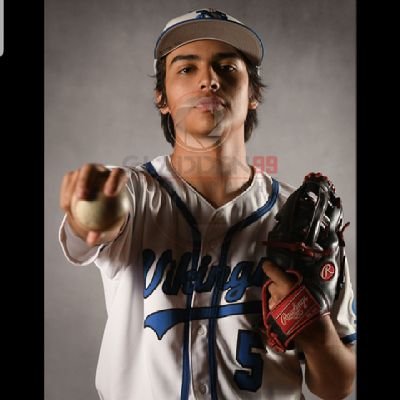 Nolan Catholic HS '24, 9 Dudes baseball. FB 85-87, Curve ball 70-73, Change up 74-76, Slider 77-79. @Baseballvalley commit 
 #nolancatholicbaseball