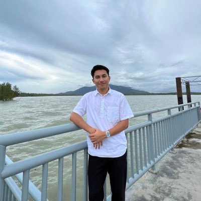 MCMXCVIII_V_V's profile picture. Grateful for all things happened. Please forgive me for all my past sins. Halal eat & drink that has been given.