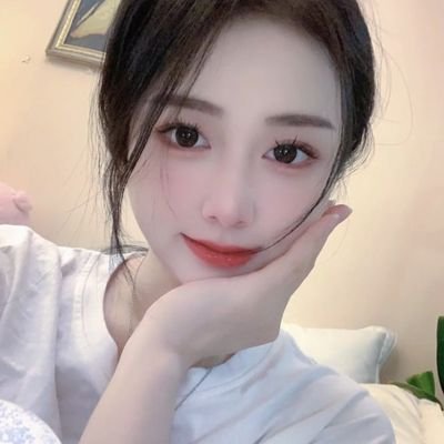 NicoleG24528033's profile picture. 