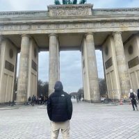 Sevillano Errante (@avestruzerrante) 's Twitter Profile