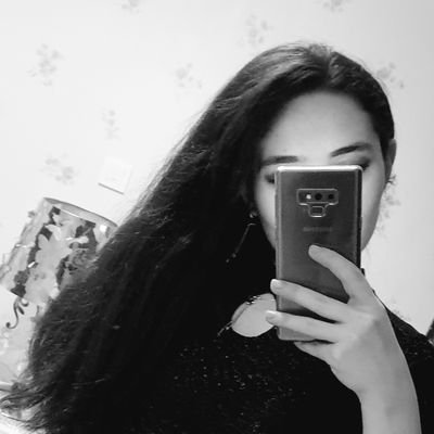 ica_pari's profile picture. «بگذشت و چه گویم که چه بر من بگذشت؟»