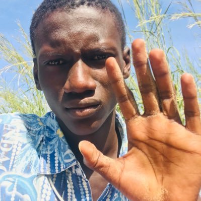 I am demba from The Gambia 🇬🇲 located in the western part of Africa I am a kind loving brother of three and I am indeed looking for kind and good friend🙏❤️