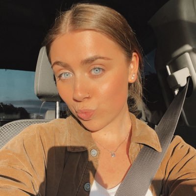 maddieporter13's profile picture. 