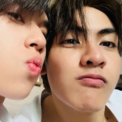 I'll be by your side. @ChenRcj 💛 @dunknatachai