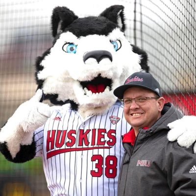 Husband, Father, Creighton Bluejay & Oregon State Beavers Alum, #CornHuskies, Deputy AD/ Executive Associate AD at Northern Illinois University Athletics