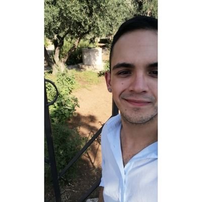 Judeo-Arabic sociolinguistics and dialectology (@HebrewU) ¦ Fond of linguistics, literature, music, and other debatable nerd stuff ¦ Budding Mr. Know-it-all
