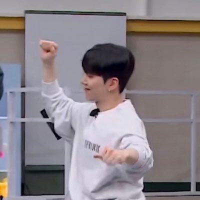 ndosooz's profile picture. 내가 너 한번 진짜 사랑한다