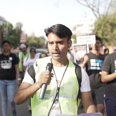 Student of @Advait_Prashant || PAF_Pride
|| Animal Liberation Activist ||
Founder @BhagalpurVegans