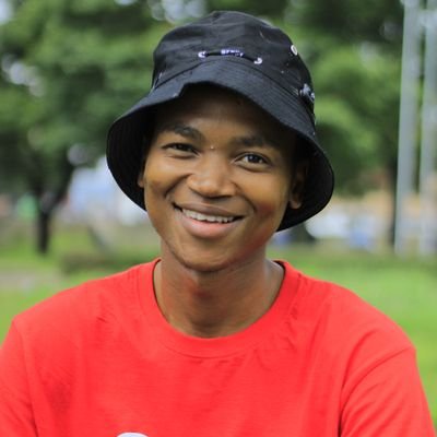 Molebali5's profile picture. Christ centred, Code 10 driver, management graduate