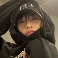 ( ˙Ⱉ˙ ) (@vianeary) 's Twitter Profile