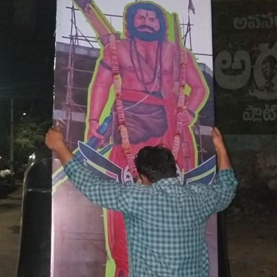 _charanist's profile picture. 