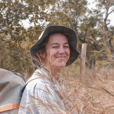 Conservation Biologist 🦜🦇 #pestcontrol #ecosystemservices
Professional Wanderer 🧙‍♀️
PhD Student at @CE3CResearch
Project @riceguardians