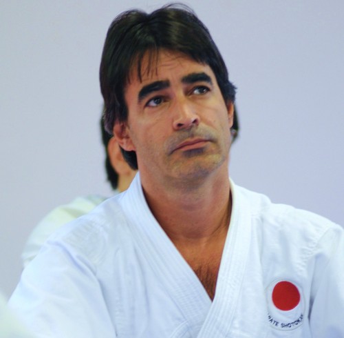 DjalmaLOliveira's profile picture. Maior que a tristeza de não haver vencido é a vergonha de não ter lutado!