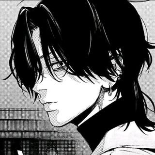 sullyoonkim's profile picture. nothing special