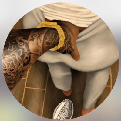 Official Account • This is my Only Twitter!!! {18+} Straight Male 🚨 Couple in 30’s. Looking for fun! Three is NEVER a crowd (FEMALES only)