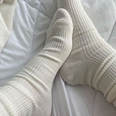 Foot pictures, spicy talks...
Do you want to talk whit me? 😉
then click here➡️ https://t.co/lYjhjVwdCU