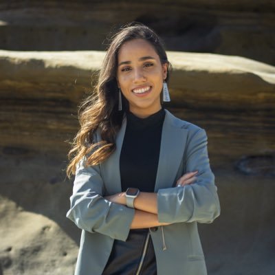 Chica del west 🇵🇷| @uprm ➡️ @Cornell ‘21 ➡️ @ucsdbe | @NSF GRFP Fellow | @ucsd_iem GEMINI Fellow | Precision Medicine advocate & Biomaterials enthusiast