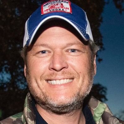 Blake tollison Shelton,An American country music singer and television personality .