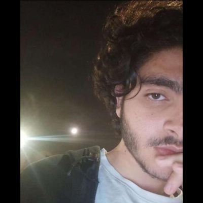إللي فات اتدفن ومحضرتش المراسم.