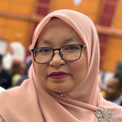 aida30575002's profile picture. 