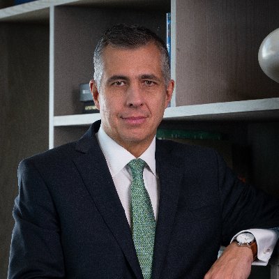 Chief Economist BBVA para México y Estados Unidos. Doctor en economía Berkeley. Licenciatura en economía ITAM. Opiniones a título personal