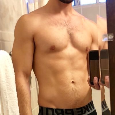Alt account. Kinky😈, fisting💪🏼, toys, muscles, He/Him. 5’8” 155lbs