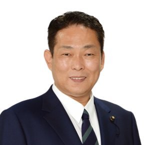 京都府議会副議長（公明党:⁠5期）。山科区選出。53歳（やぎ座・A型）。一女一男（双子）の父。アフリカ勤務経験有り（5年半）。神戸大院博士後期課程満期退学。党府本議会局長。趣味：ラーメン食べ歩き。大好きな京都・山科の散策。
https://t.co/gi2p7xX5ge