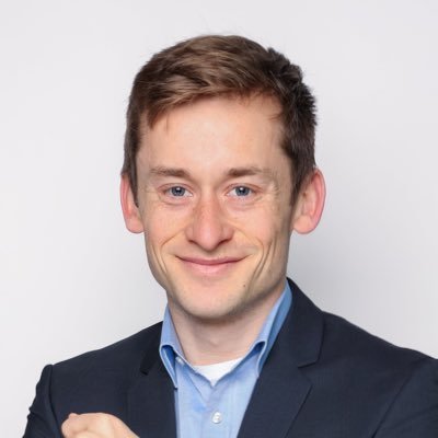 Interested in Politics, New Technologies, and Banking. Currently living in Berlin.
