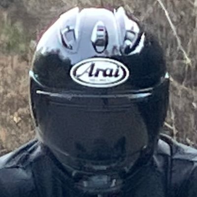 1997年製強雨男 6年で20kg太った底辺無能万年金欠社員🐇🏍️zrx400(MY1994)→z800(MY2014)→s1000rr k67(MY2020)→s1000rr k67(MY2019)&ninja250sl(MY2015)