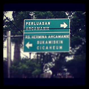 Tweet Informasi sekitar arcamanik