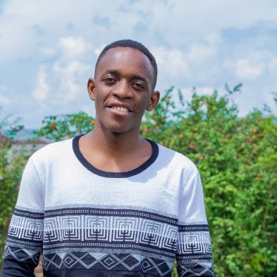 Janvier_Na's profile picture. Js 👨🏽‍💻 📲 📖