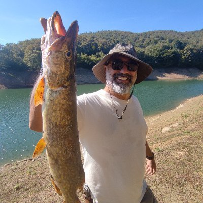 Gurbuz_UYSAL's profile picture. 