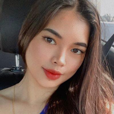 hannally28's profile picture. 