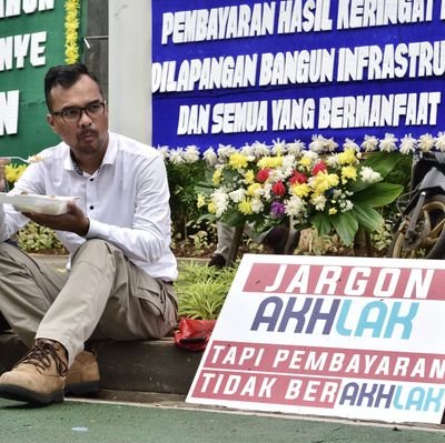 Ronald Sinaga Profile