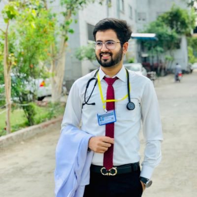 shining_oyes's profile picture. Medical Officer | IMC-22 💉| Ambivert 🤟🏻| SC: shining_oyes